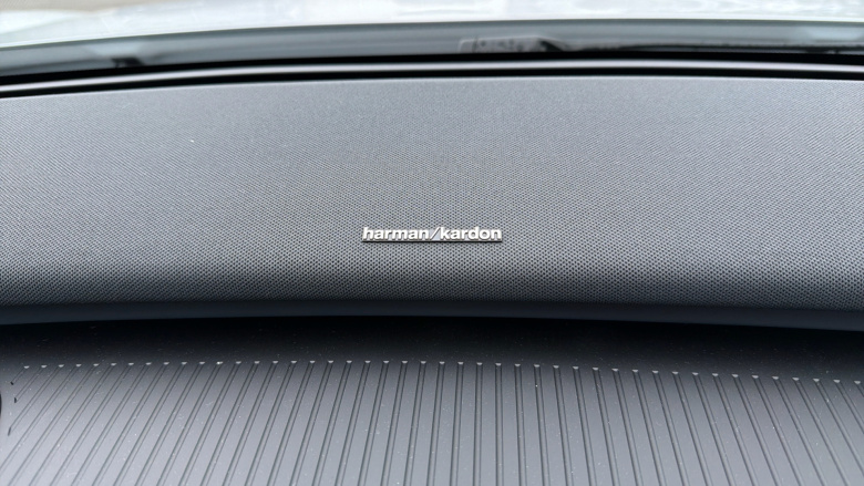 Volvo EX30 200kW SM Extended Range Plus 69kWh 5dr Auto Electric Estate